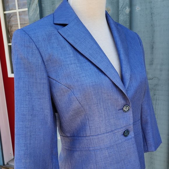 Tristan & Iseut Tailored Blazer Jacket Size 4 Like New - Picture 3 of 7